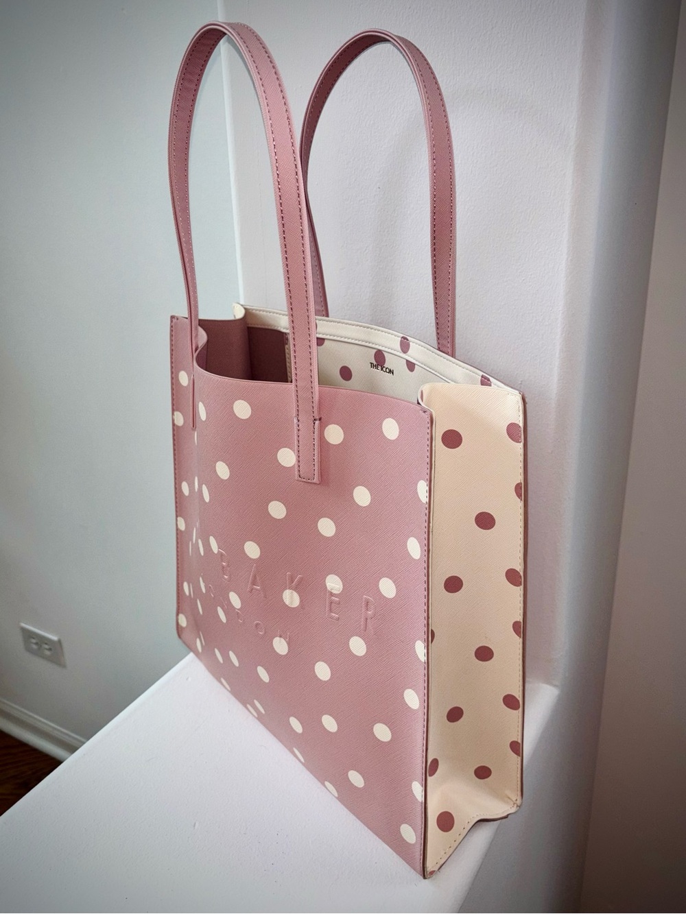 Ted Baker London NWT Pink Polka Dot Leather Tote Bag Coquette Style - Picture 5 of 13